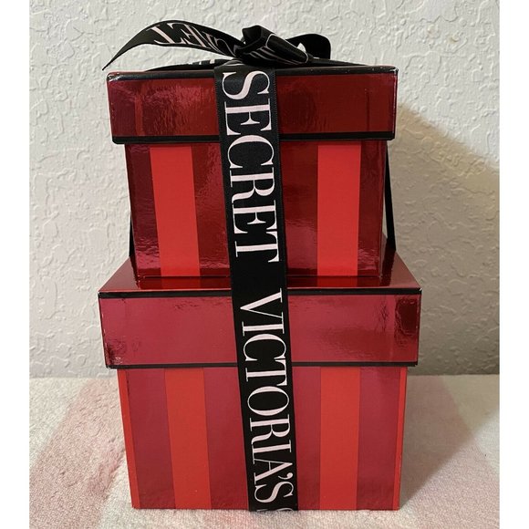 VS Collectible Display Present Boxes Store Prop - Picture 4 of 13